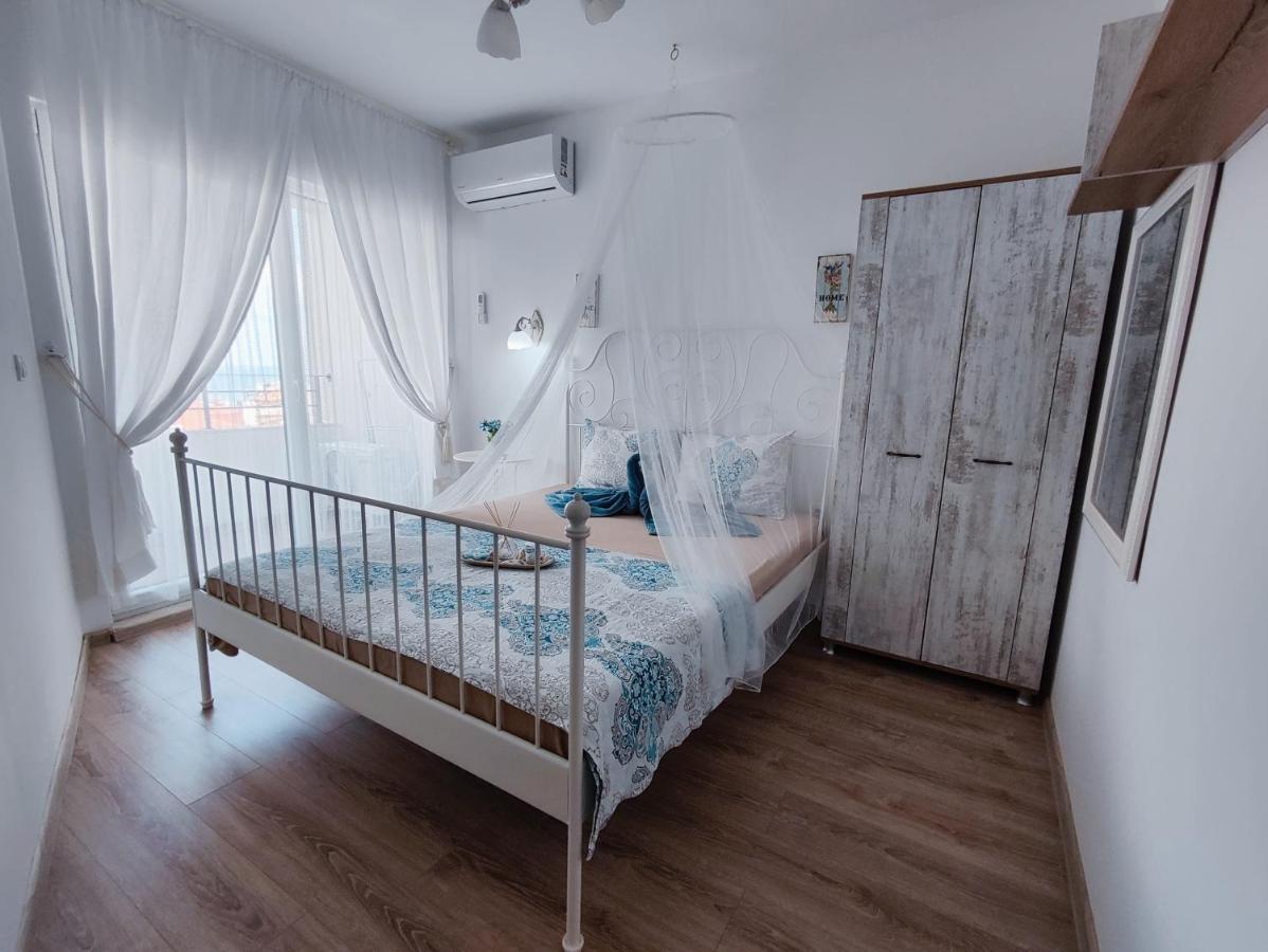Raya Central Obzor Esterno foto