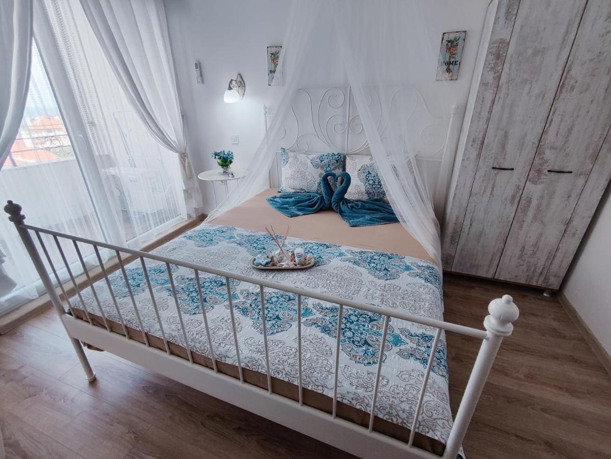 Raya Central Obzor Esterno foto